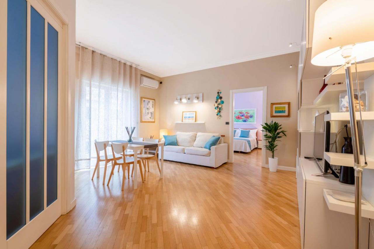 Modern Apartment To Relax In The City Center Bari Ngoại thất bức ảnh